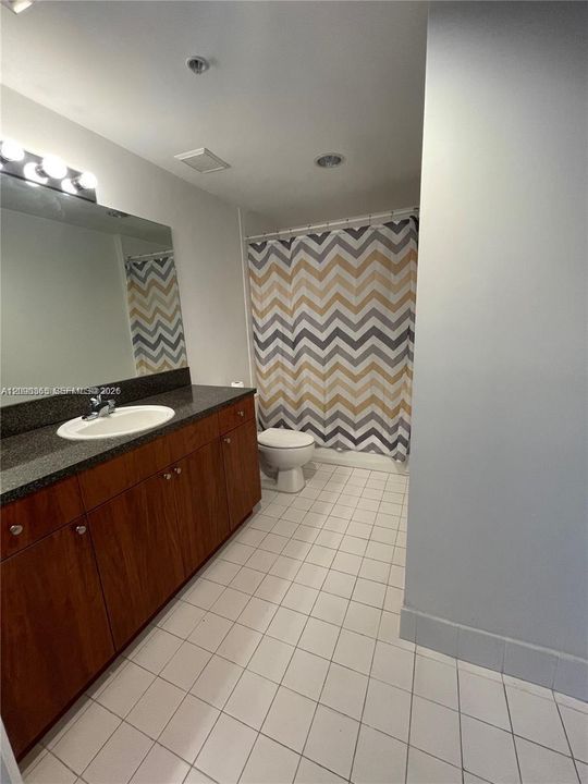 For Rent: $2,900 (2 beds, 2 baths, 929 Square Feet)