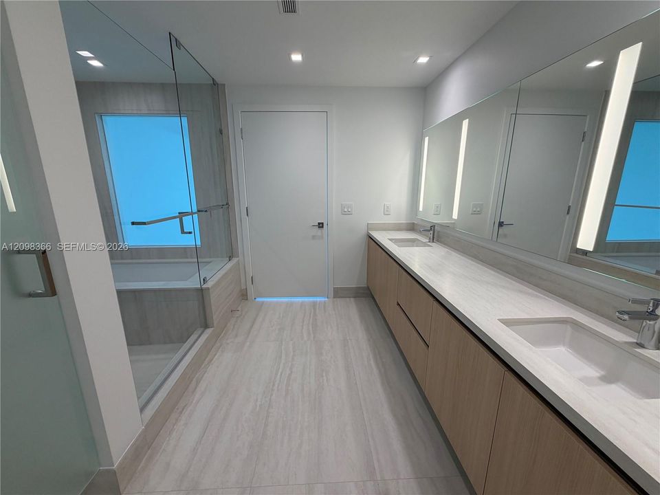 For Rent: $8,400 (2 beds, 2 baths, 0 Square Feet)