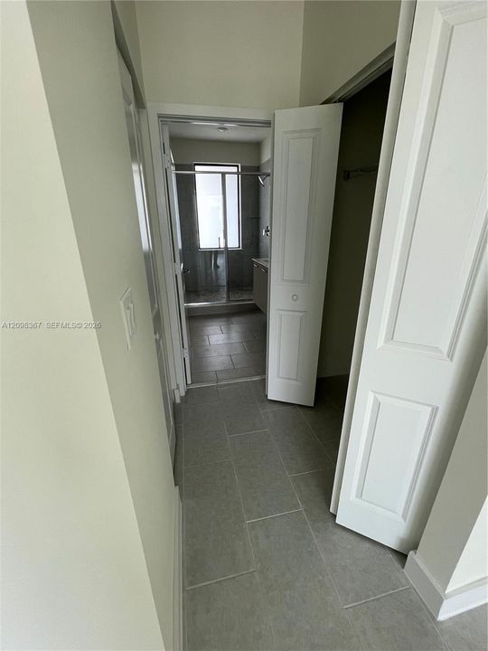 For Rent: $3,250 (2 beds, 2 baths, 1124 Square Feet)