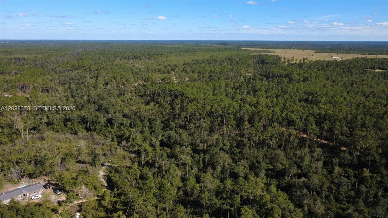 En Venta: $44,000 (5.02 acres)