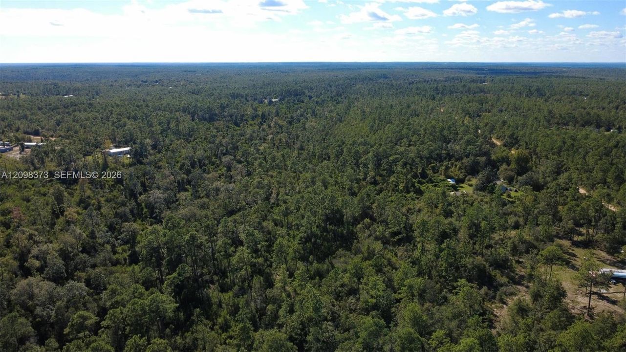 En Venta: $44,000 (5.02 acres)