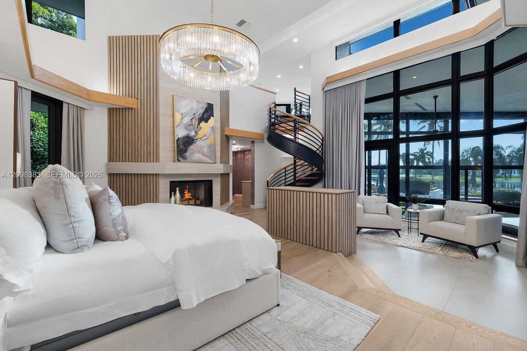 For Sale: $8,900,000 (6 beds, 7 baths, 10636 Square Feet)