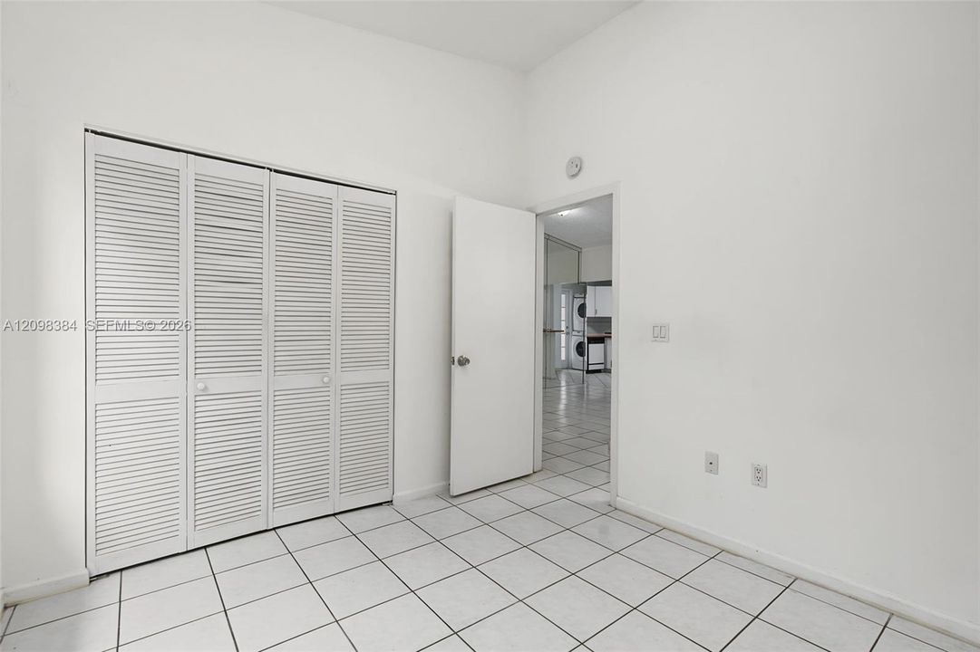 En Venta: $259,000 (2 camas, 2 baños, 847 Pies cuadrados)
