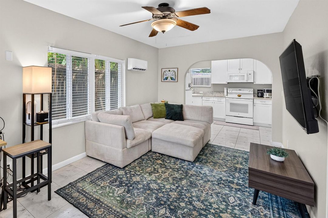 6 Guest House Living Kitchen