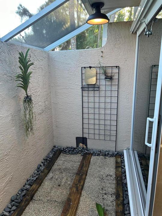 Outdoor Master Shower