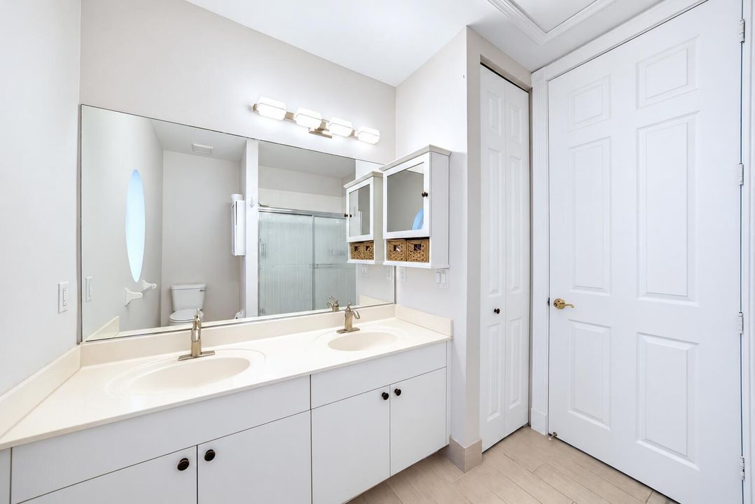 Bright Modern Double-Vanity Bathroom