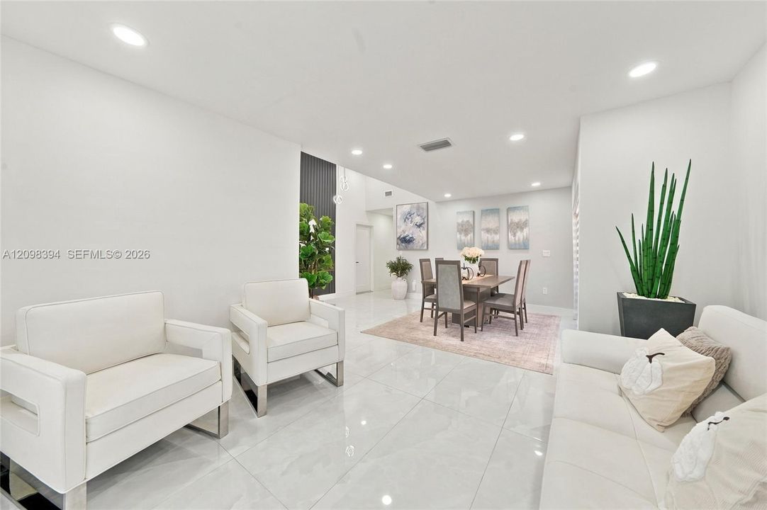En Venta: $849,500 (4 camas, 3 baños, 2082 Pies cuadrados)