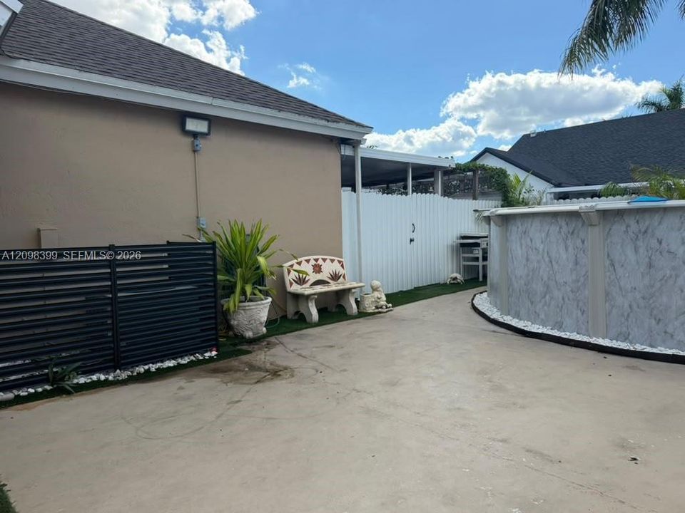En Venta: $549,900 (3 camas, 2 baños, 1336 Pies cuadrados)