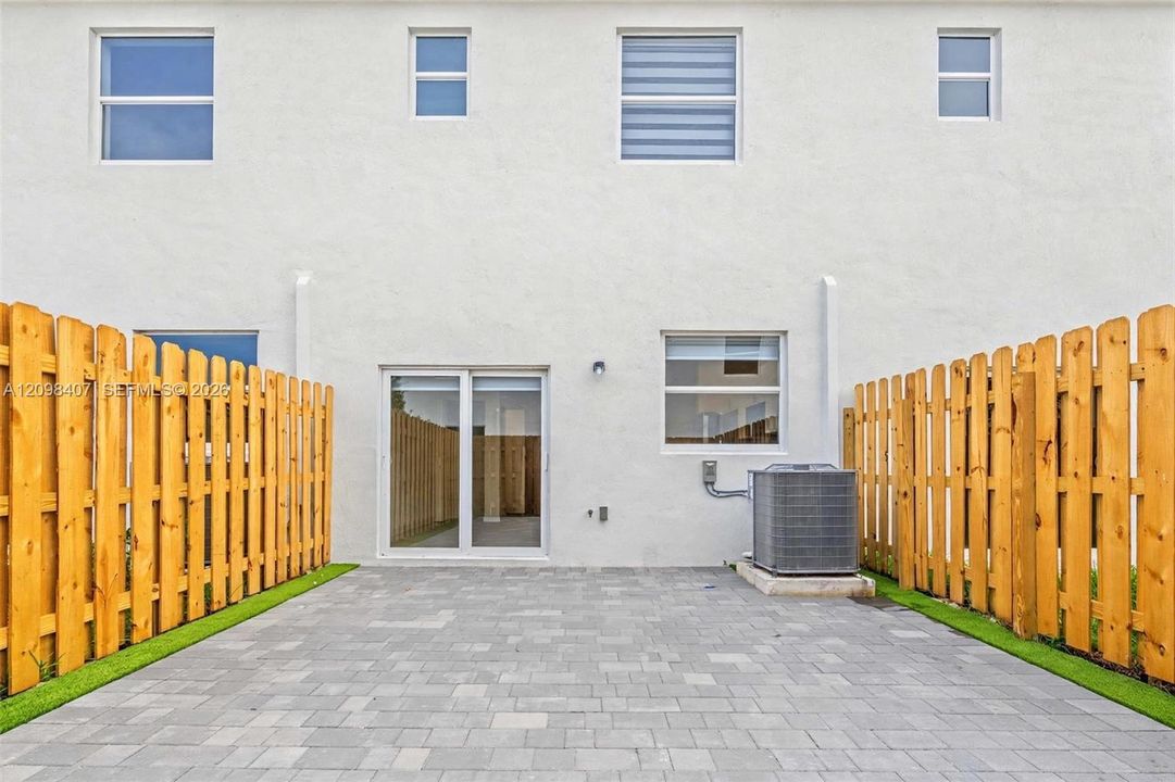 В аренду: $3,100 (3 спален, 3 ванн, 0 Квадратных фут)