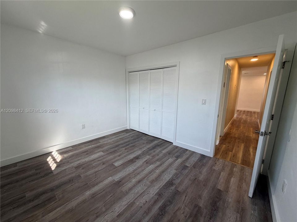 В аренду: $3,450 (3 спален, 1 ванн, 1779 Квадратных фут)