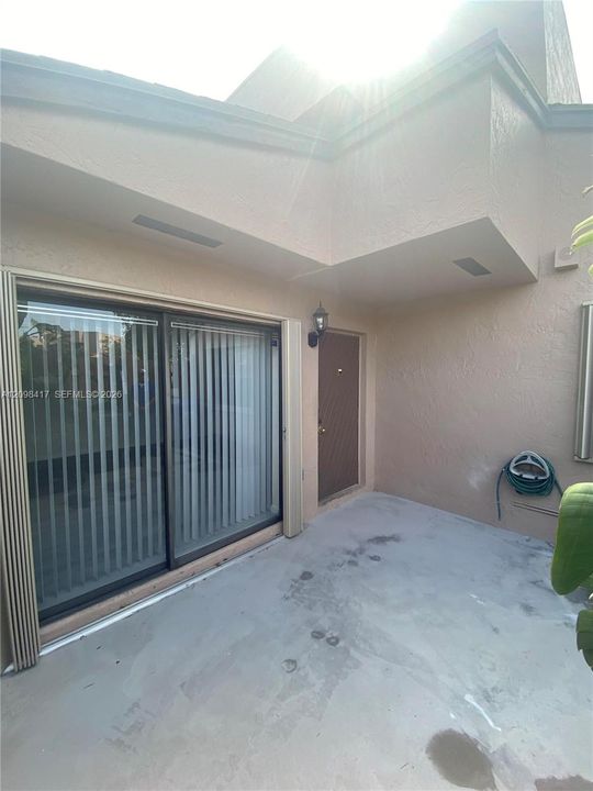 En Venta: $424,000 (2 camas, 2 baños, 1368 Pies cuadrados)