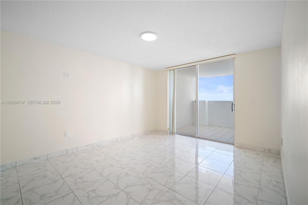 En Renta: $2,199 (1 camas, 2 baños, 870 Pies cuadrados)