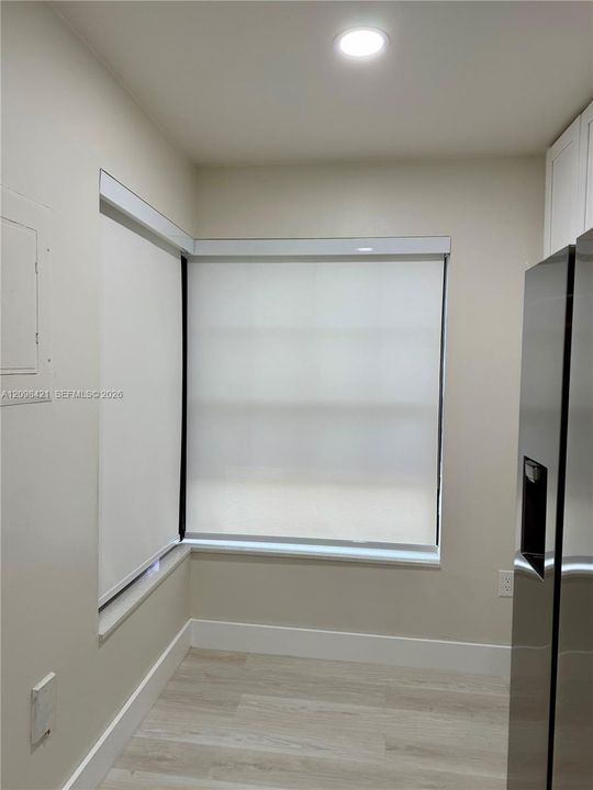 В аренду: $2,800 (3 спален, 2 ванн, 1102 Квадратных фут)