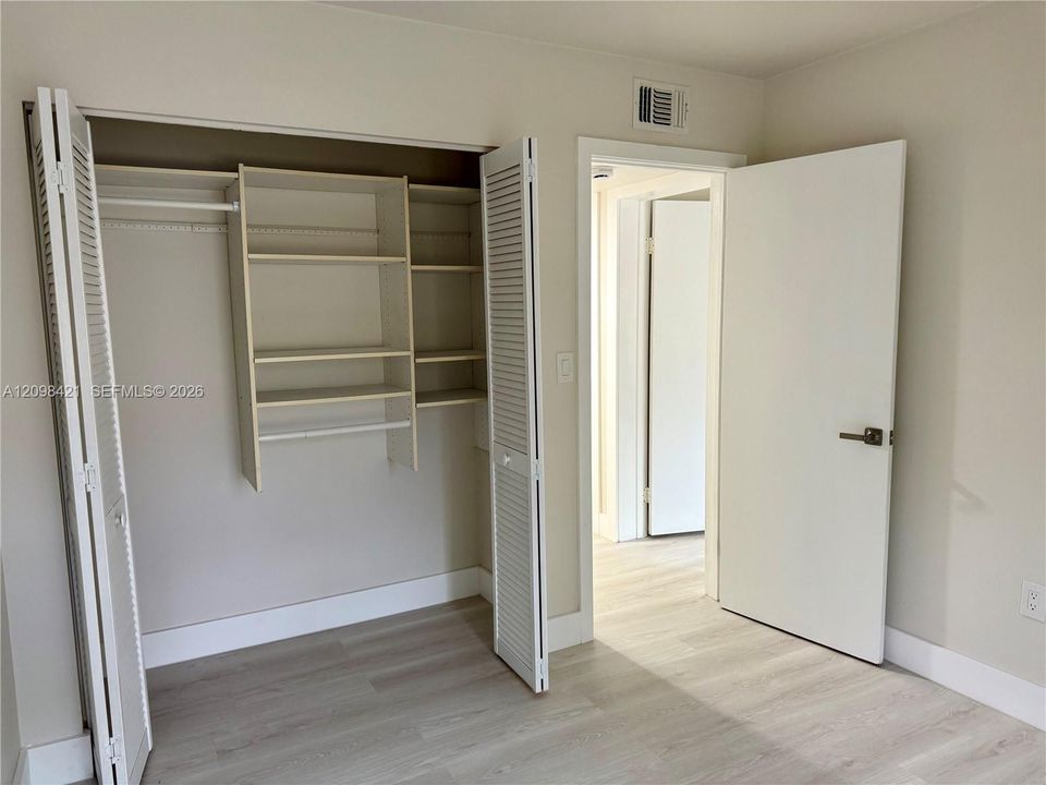 В аренду: $2,800 (3 спален, 2 ванн, 1102 Квадратных фут)