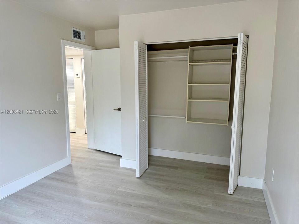 В аренду: $2,800 (3 спален, 2 ванн, 1102 Квадратных фут)