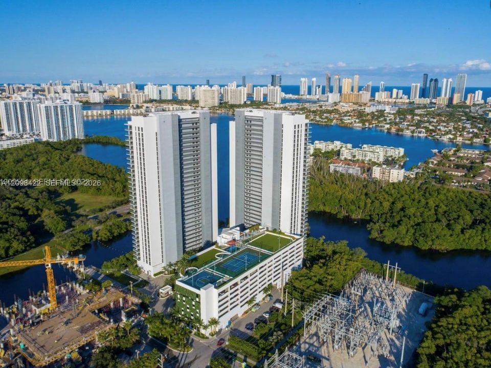 出租: $4,500 (2 贝兹, 2 浴室, 1108 平方英尺)