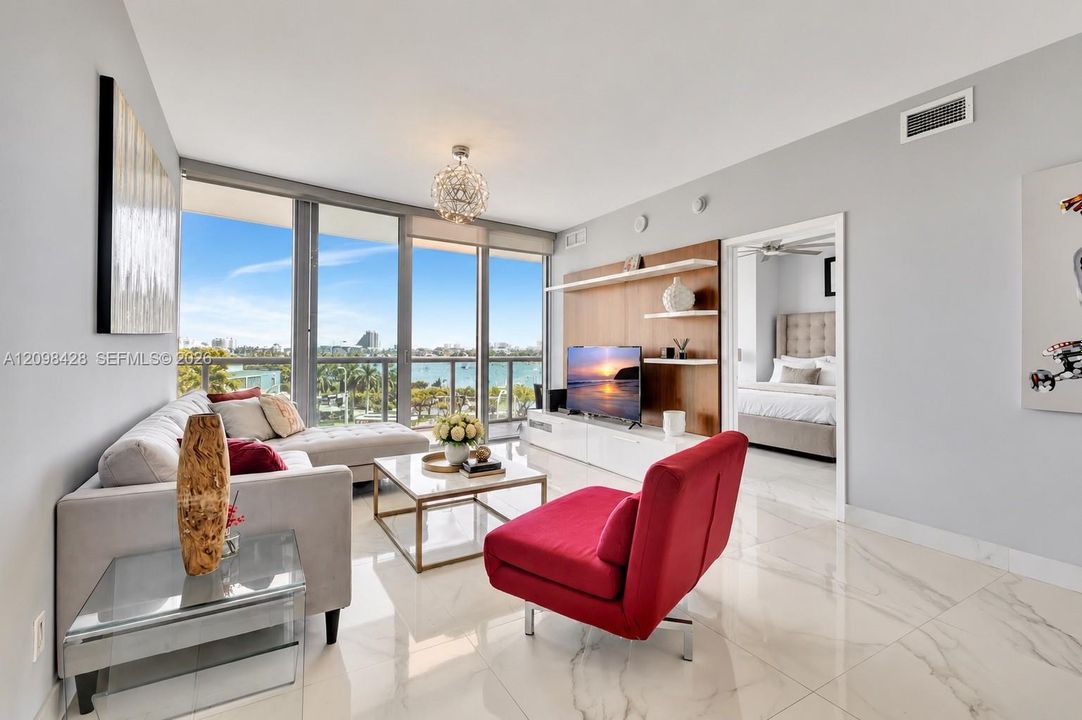 En Venta: $595,000 (1 camas, 1 baños, 845 Pies cuadrados)