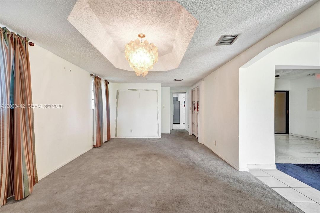 For Sale: $575,000 (4 beds, 2 baths, 2934 Square Feet)