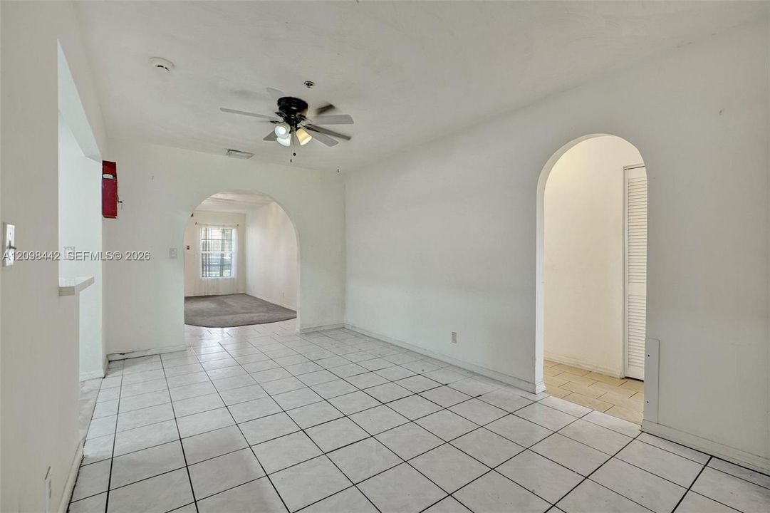For Sale: $575,000 (4 beds, 2 baths, 2934 Square Feet)