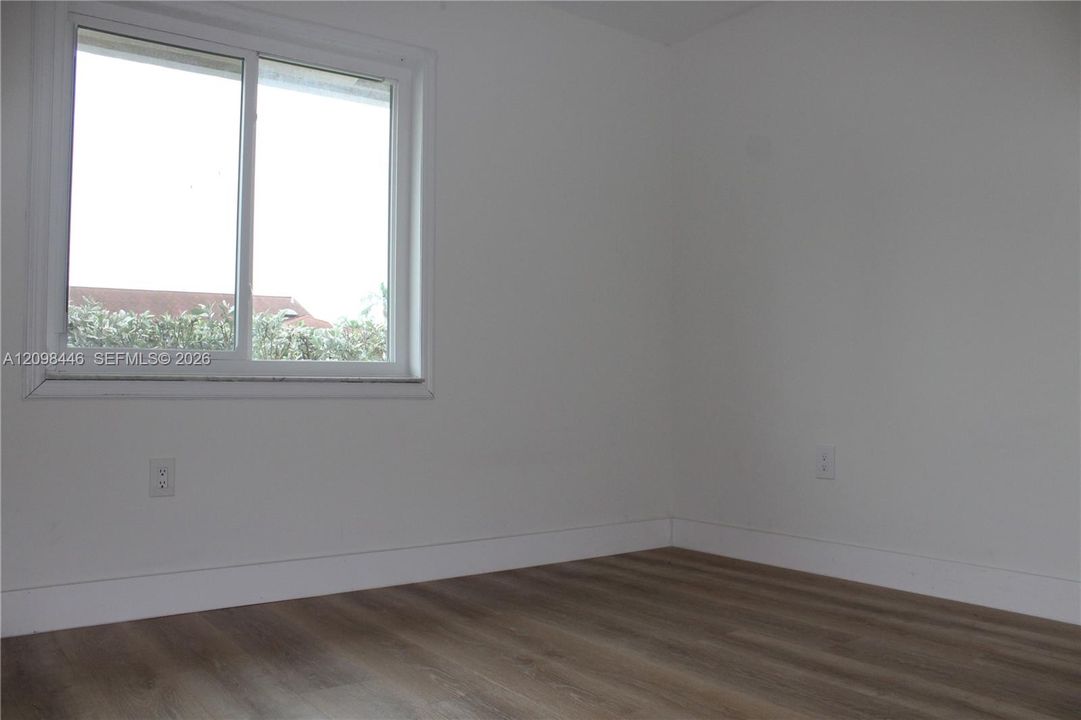 For Rent: $4,200 (3 beds, 2 baths, 1413 Square Feet)