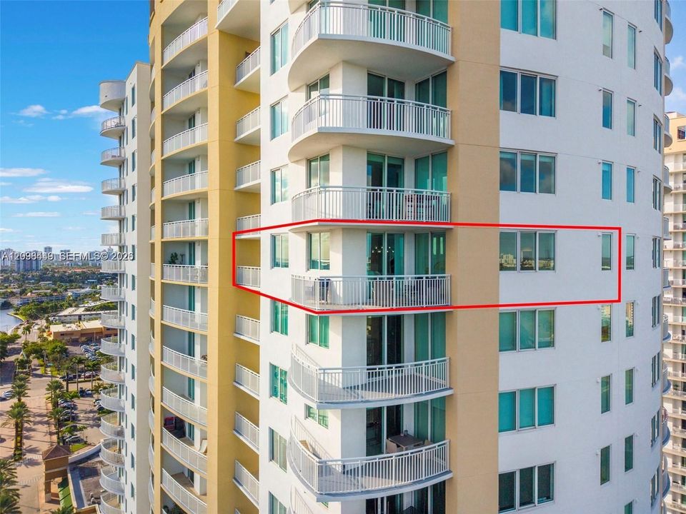 На продажу: $575,000 (3 спален, 2 ванн, 1597 Квадратных фут)