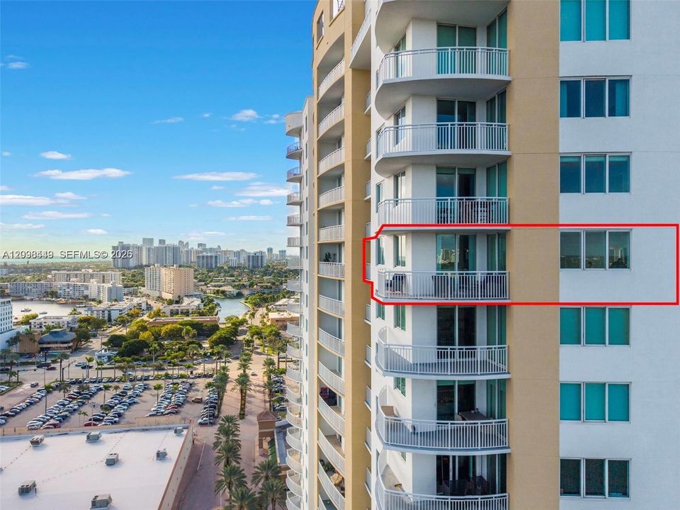 На продажу: $575,000 (3 спален, 2 ванн, 1597 Квадратных фут)