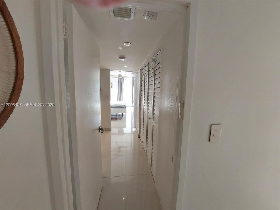 En Renta: $2,250 (1 camas, 1 baños, 913 Pies cuadrados)