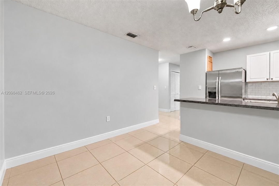 En Venta: $514,999 (3 camas, 2 baños, 1487 Pies cuadrados)