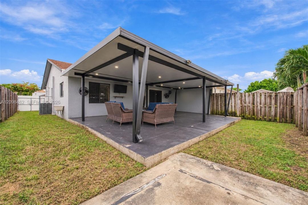 En Venta: $514,999 (3 camas, 2 baños, 1487 Pies cuadrados)