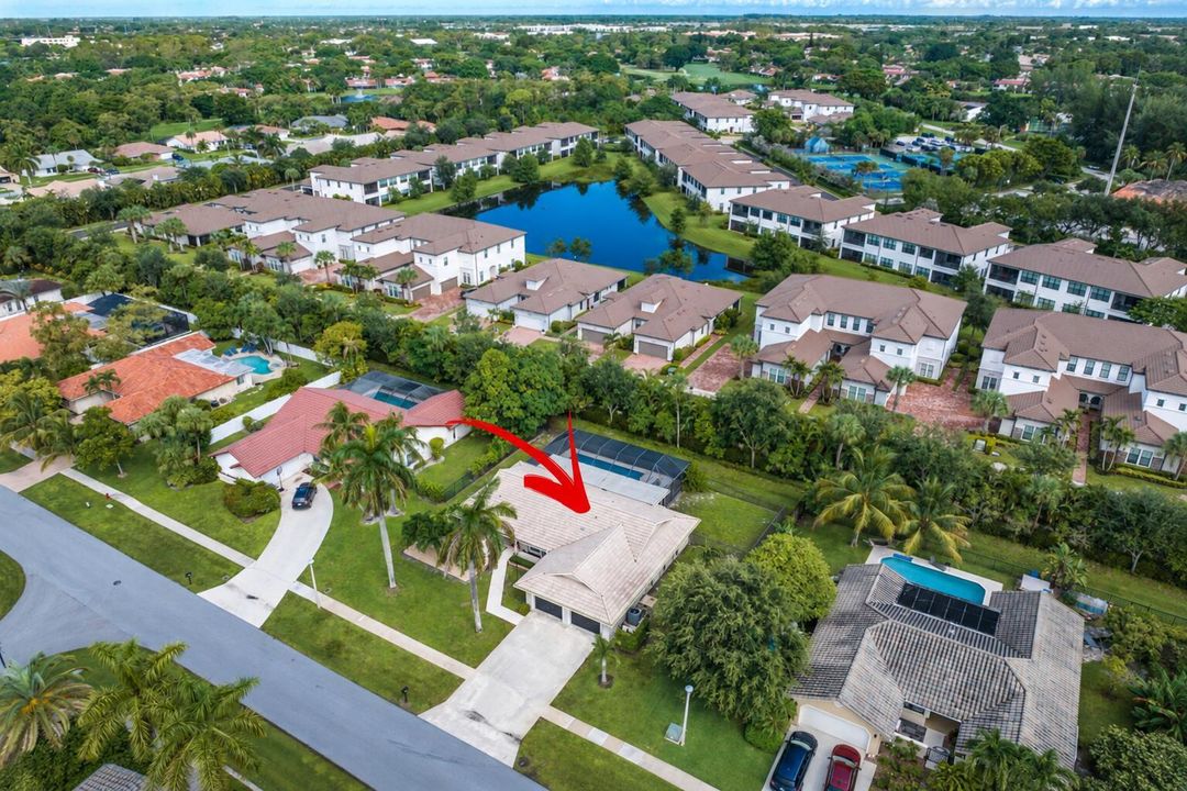 9077 Old Pine Rd 11