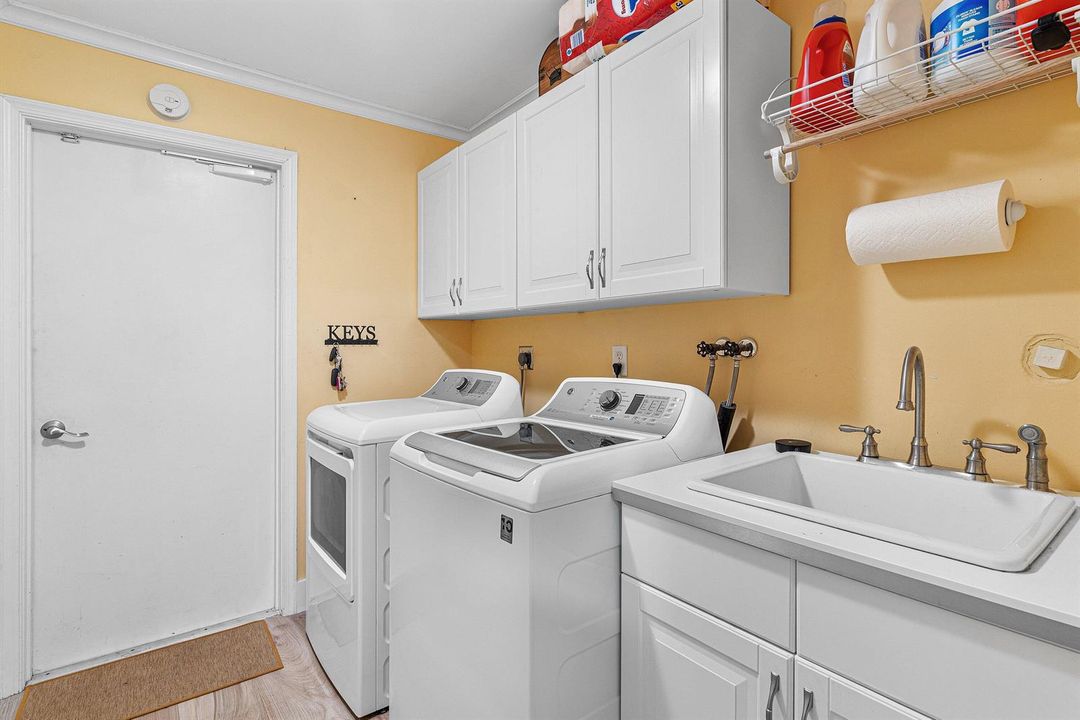 025-9077OldPineRoad-BocaRaton-FL-33428-S