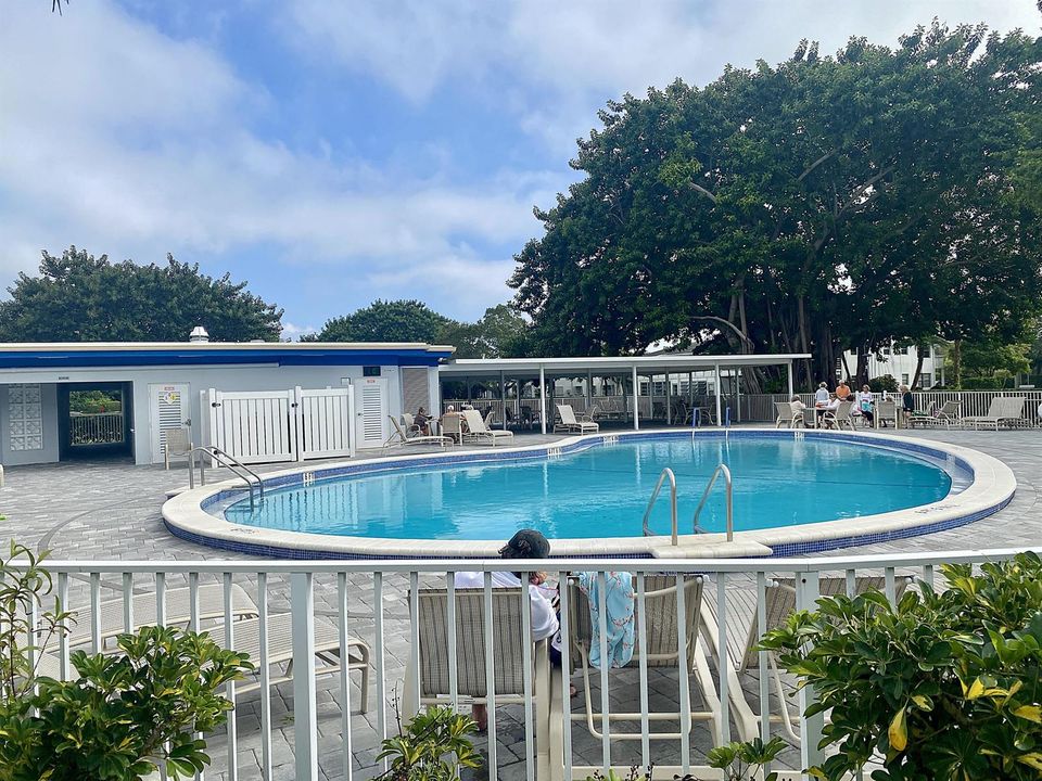 Newport Pool