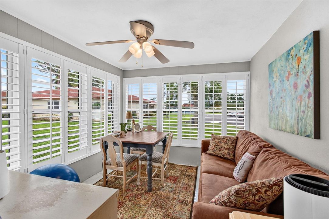 Enclosed Florida room