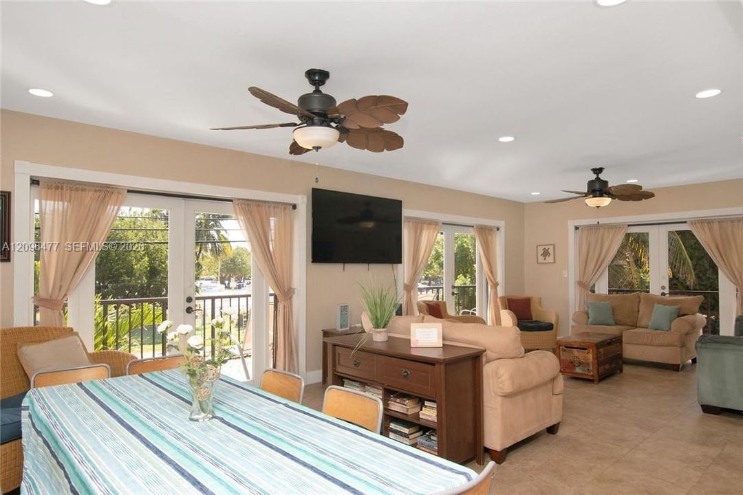For Sale: $1,750,000 (5 beds, 3 baths, 1716 Square Feet)