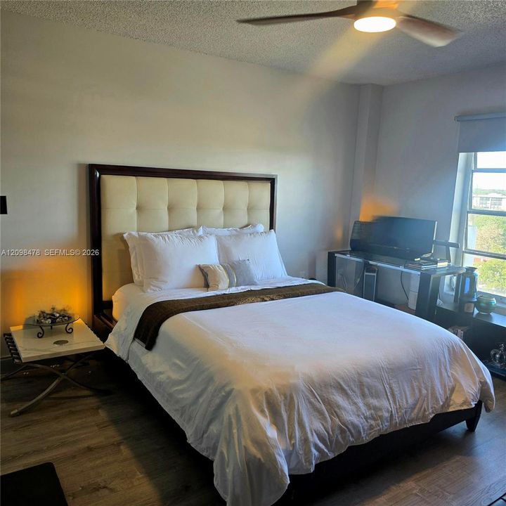 En Venta: $107,000 (1 camas, 1 baños, 783 Pies cuadrados)