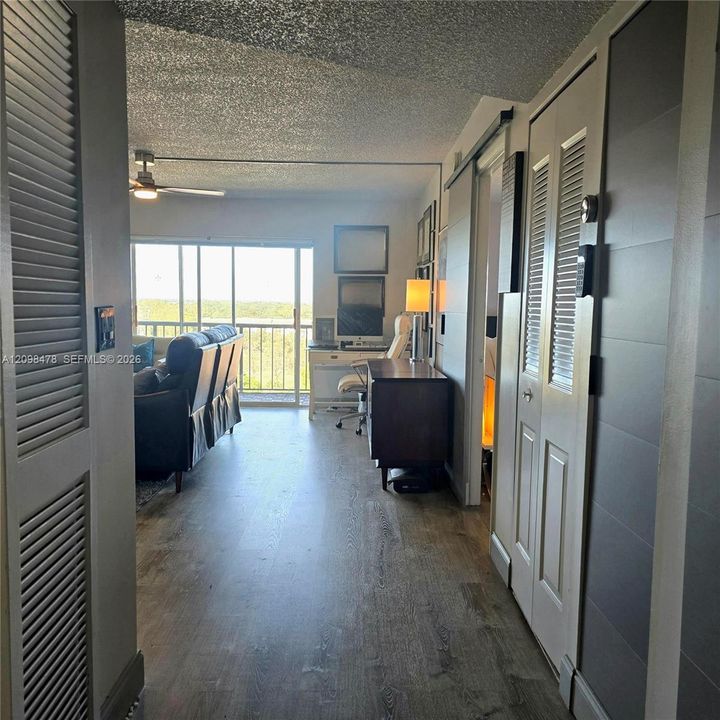 En Venta: $107,000 (1 camas, 1 baños, 783 Pies cuadrados)