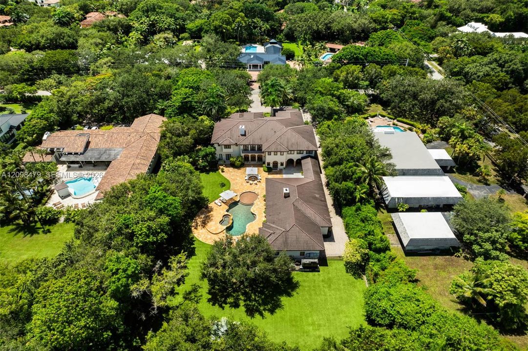 На продажу: $15,995,000 (9 спален, 9 ванн, 12584 Квадратных фут)
