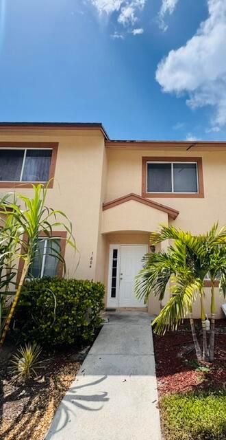 1604 LAKEVIEW 1