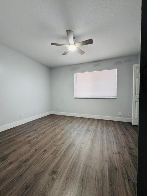 1604 LAKEVIEW 4