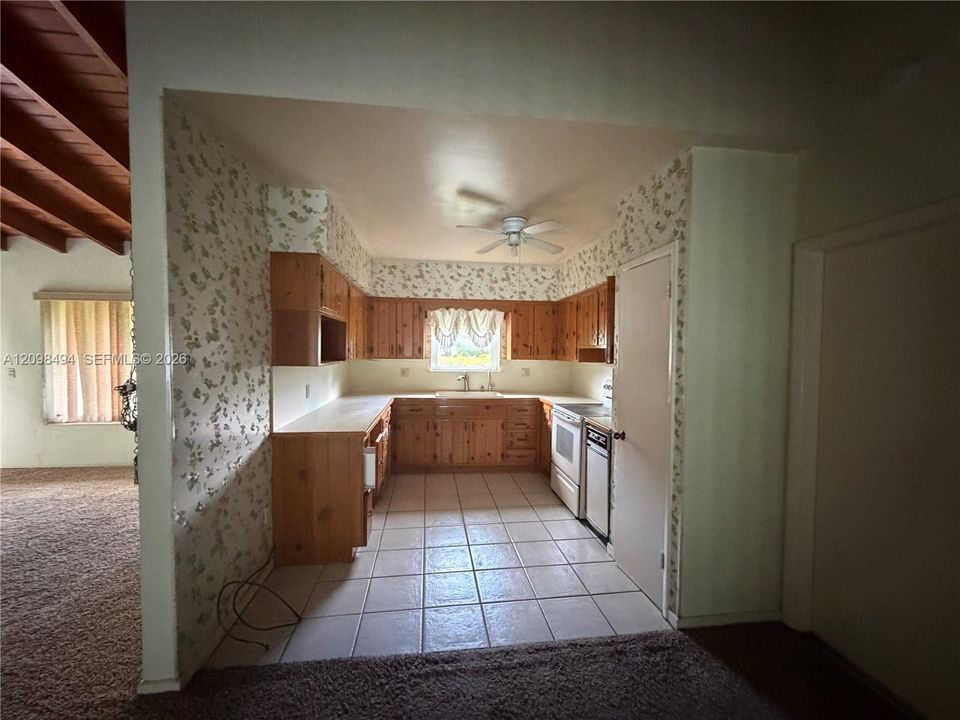 For Rent: $5,000 (4 beds, 3 baths, 2135 Square Feet)