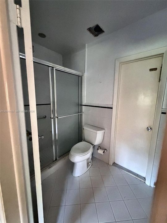 For Rent: $5,000 (4 beds, 3 baths, 2135 Square Feet)