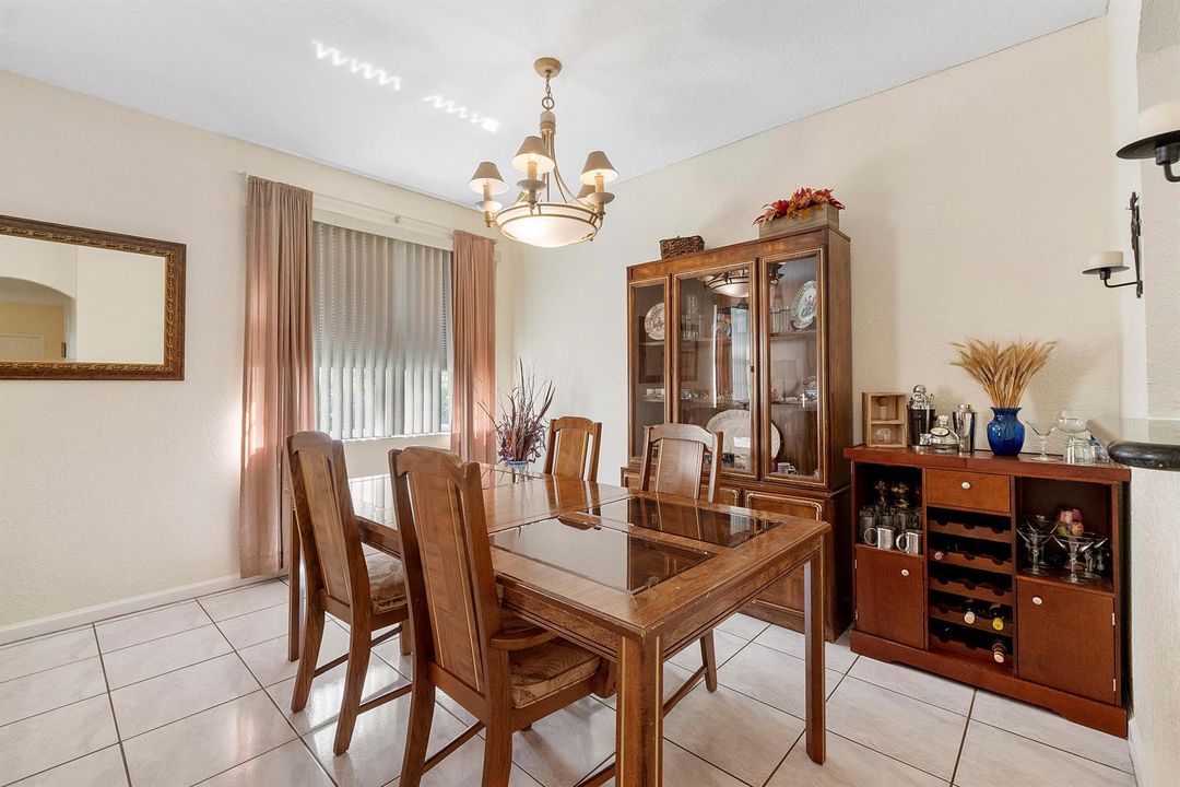 10588 Nw 56th Dr_012