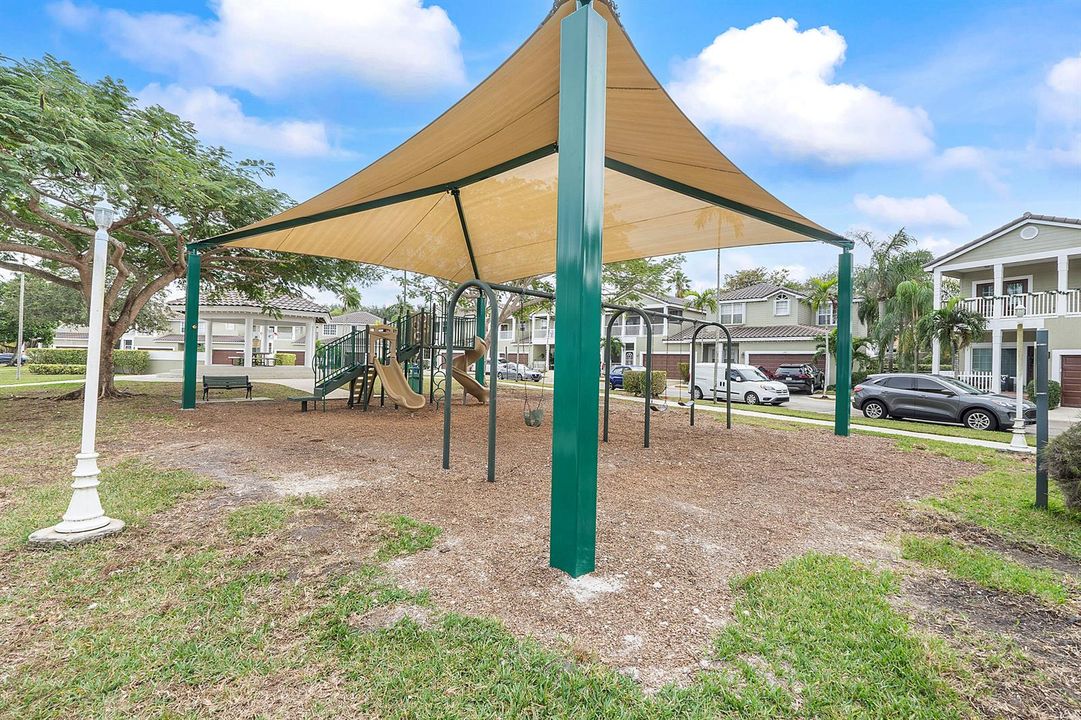 10569 Nw 56th Pl_042