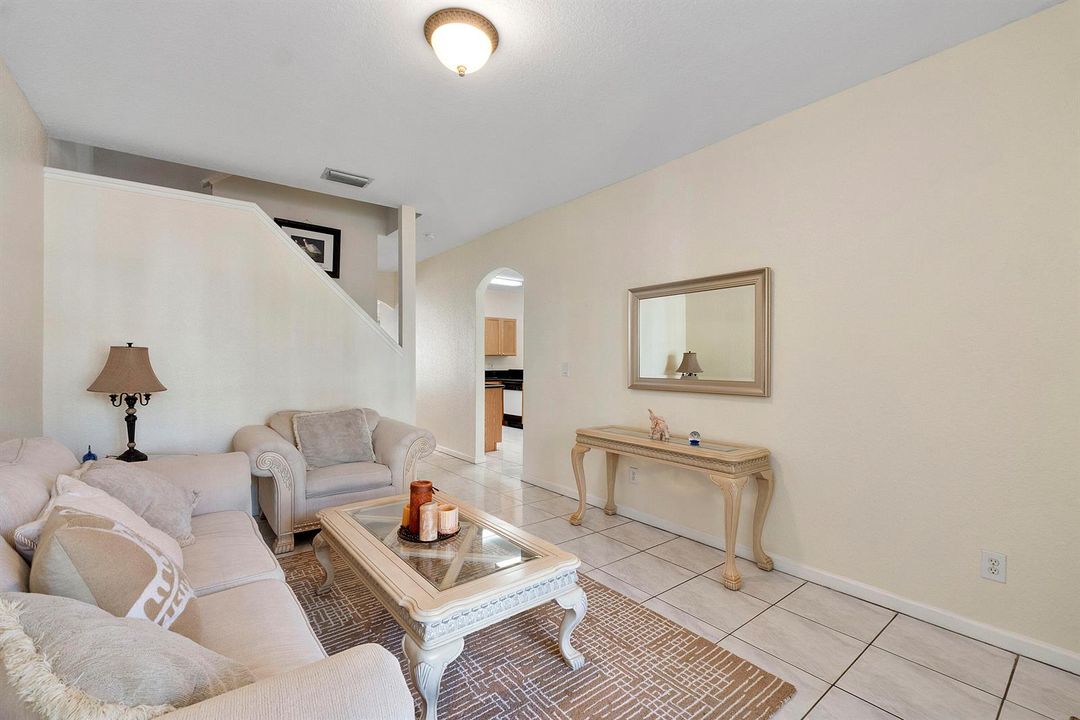 10588 Nw 56th Dr_009