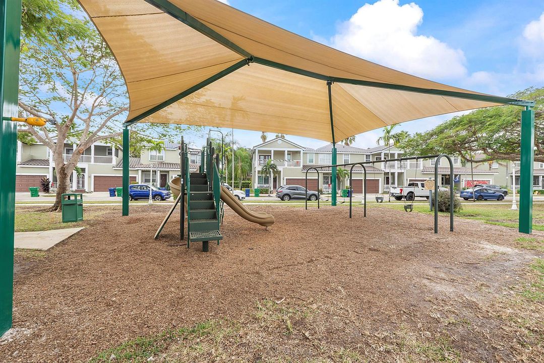 10569 Nw 56th Pl_043