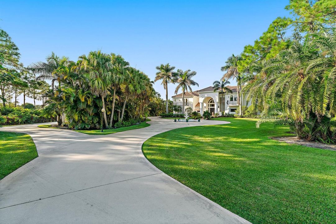 Private Driveway Arrival