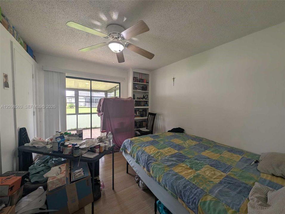 For Sale: $259,500 (3 beds, 2 baths, 1218 Square Feet)