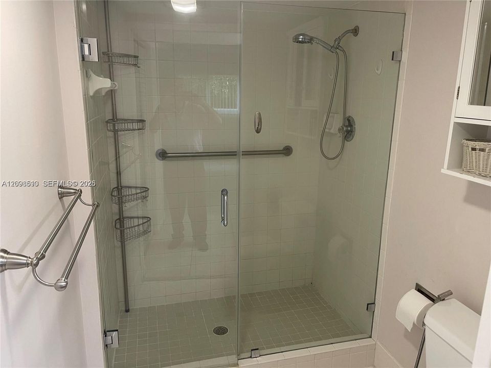 En Venta: $175,000 (2 camas, 2 baños, 1137 Pies cuadrados)