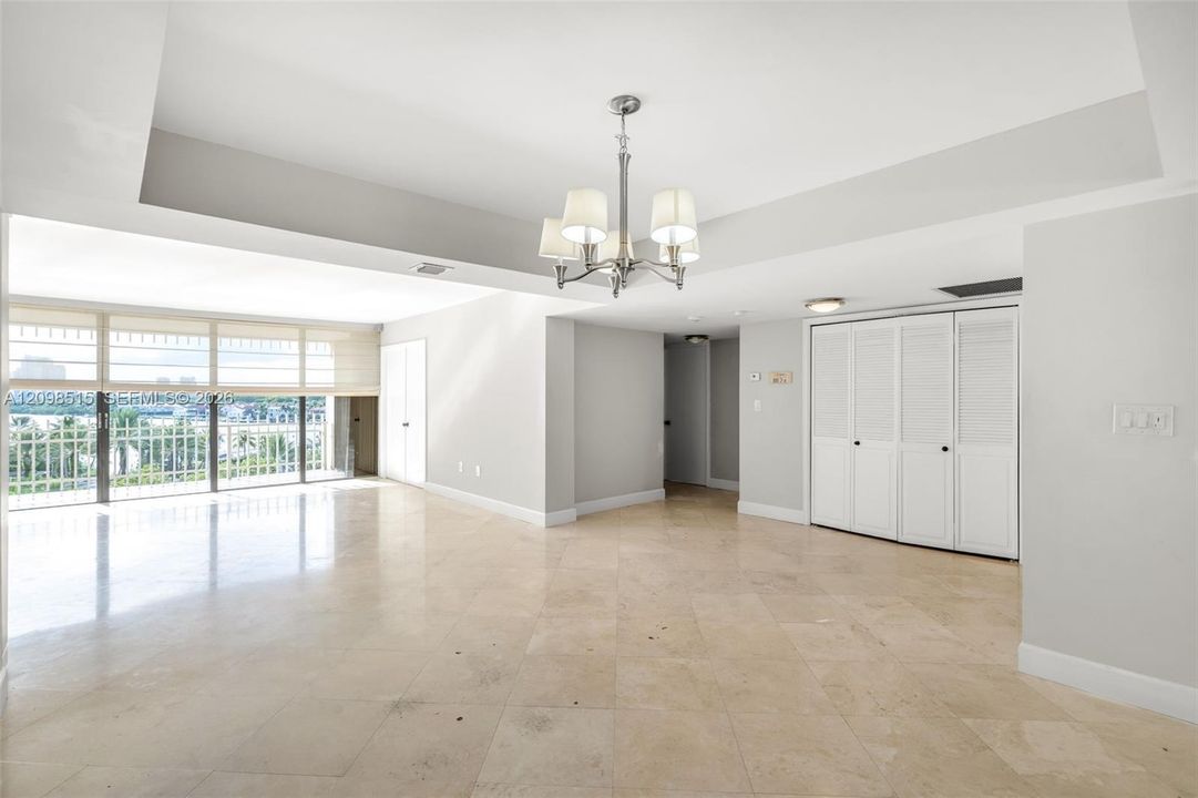 For Sale: $1,149,000 (2 beds, 2 baths, 1642 Square Feet)