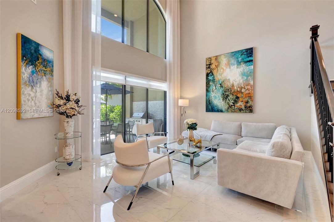 For Rent: $11,500 (4 beds, 4 baths, 3537 Square Feet)